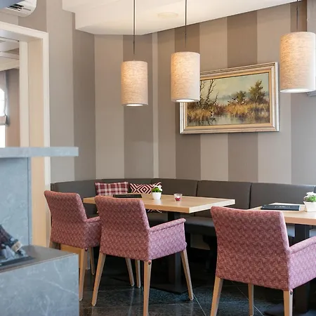 Relax-hotel Pip-margraff ホテル 4*